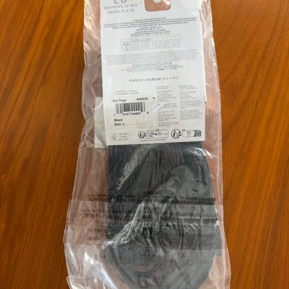 NWT ALO Yoga Unisex Half-Crew Performance Sock in black (Size L) - Picture 4 of 5